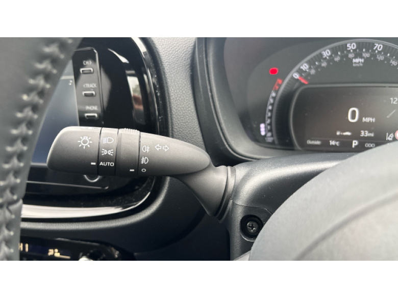 Toyota Aygo X 1.0 VVT-i Edge 5dr Auto Petrol Hatchback